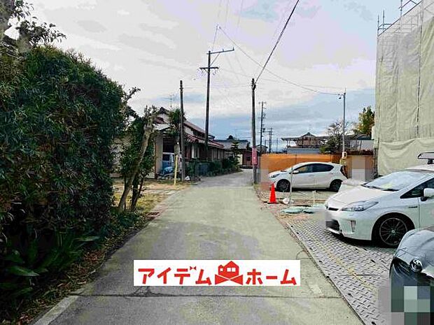 前面道路 平日・土日問わずご案内致しますお気軽にお問合わせ下さい♪ 