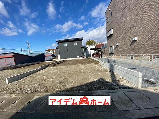3号棟　外観写真 平日・土日問わずご案内致しますお気軽にお問合わせ下さい♪ 