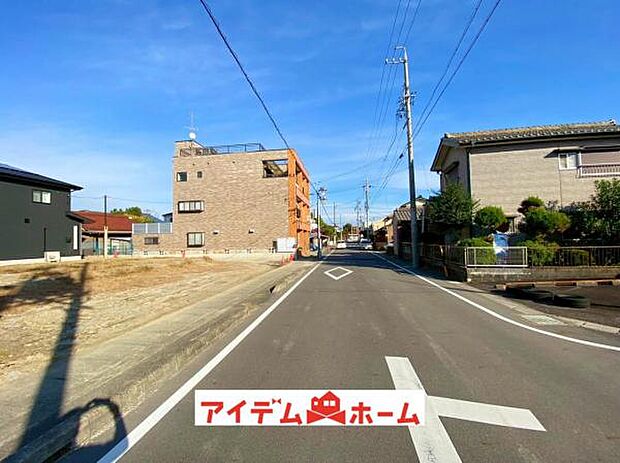 前面道路 平日・土日問わずご案内致しますお気軽にお問合わせ下さい♪ 