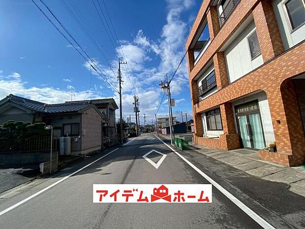 前面道路 平日・土日問わずご案内致しますお気軽にお問合わせ下さい♪ 