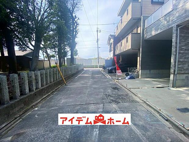 前面道路 平日・土日問わずご案内致します!お気軽にお問合わせ下さい♪