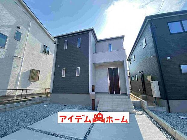 4号棟　外観写真 平日・土日問わずご案内致しますお気軽にお問合わせ下さい♪ 