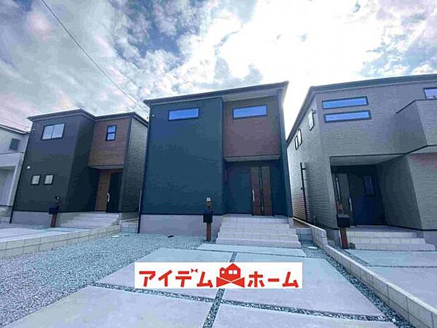 2号棟　外観写真 平日・土日問わずご案内致しますお気軽にお問合わせ下さい♪ 