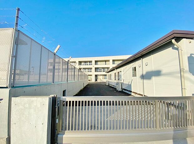 羽島市立福寿小学校（650m）