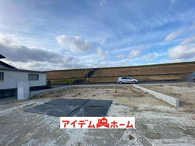 1号棟　外観写真 平日・土日問わずご案内致しますお気軽にお問合わせ下さい♪ 