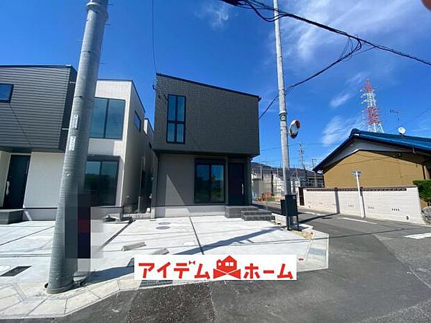 1号棟　外観写真 平日・土日問わずご案内致します！お気軽にお問合わせ下さい♪ 
