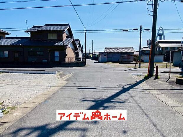 前面道路 平日・土日問わずご案内致します!お気軽にお問合わせ下さい♪
