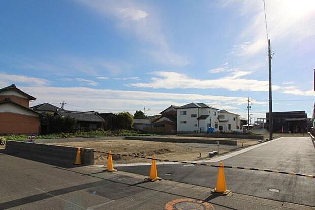 現地写真 平日・土日問わずご案内致しますお気軽にお問合わせ下さい♪