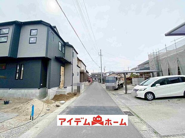 前面道路 平日・土日問わずご案内致します!お気軽にお問合わせ下さい♪