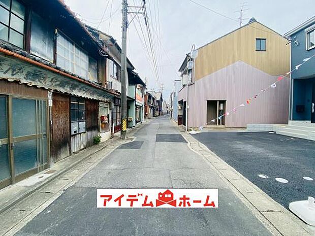 前面道路 平日・土日問わずご案内致します!お気軽にお問合わせ下さい♪