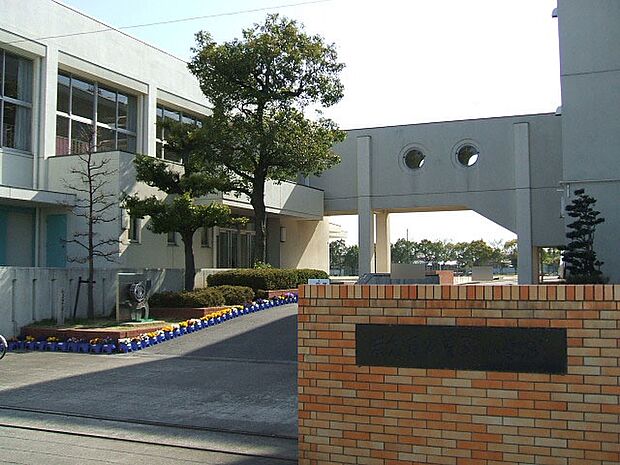 岩倉市立曽野小学校(1170m)