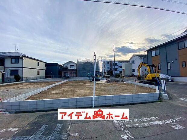 3号棟　外観写真 平日・土日問わずご案内致しますお気軽にお問合わせ下さい♪ 