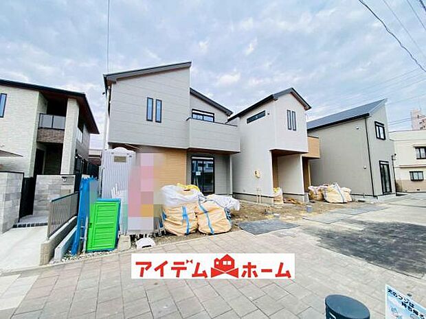 1号棟　外観写真 平日・土日問わずご案内致しますお気軽にお問合わせ下さい♪ 