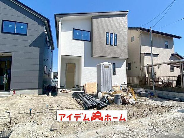 2号棟 外観写真 平日・土日問わずご案内致します!お気軽にお問合わせ下さい♪