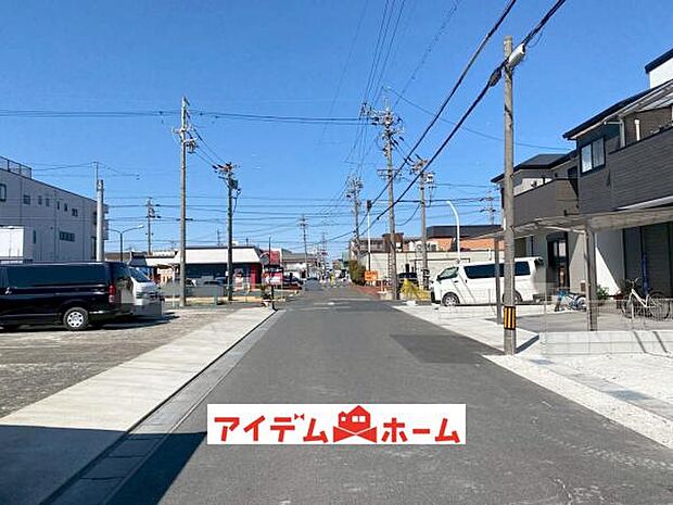 前面道路 平日・土日問わずご案内致します!お気軽にお問合わせ下さい♪