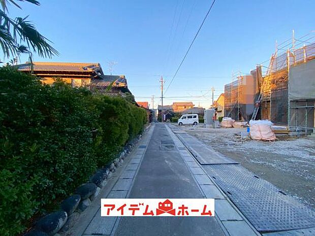 前面道路 平日・土日問わずご案内致しますお気軽にお問合わせ下さい♪ 