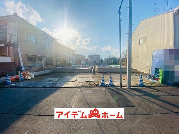 全体　外観写真 平日・土日問わずご案内致しますお気軽にお問合わせ下さい♪  