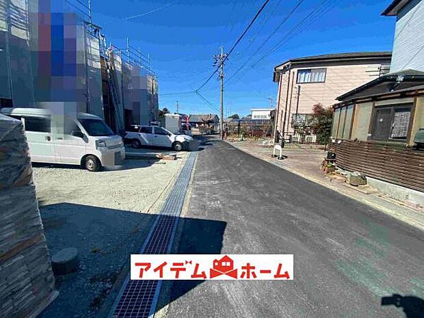 前面道路 平日・土日問わずご案内致しますお気軽にお問合わせ下さい♪ 