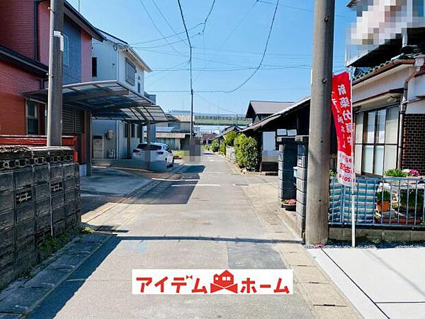 前面道路 平日・土日問わずご案内致します!お気軽にお問合わせ下さい♪