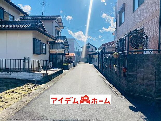 前面道路 平日・土日問わずご案内致しますお気軽にお問合わせ下さい♪ 