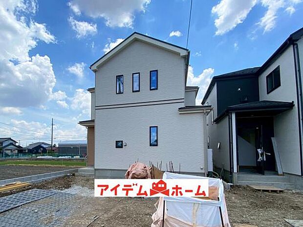 D号棟 外観写真 平日・土日問わずご案内致します!お気軽にお問合わせ下さい♪