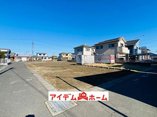 全体 外観写真 平日・土日問わずご案内致しますお気軽にお問合わせ下さい♪