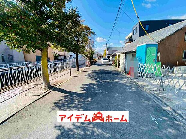前面道路 平日・土日問わずご案内致しますお気軽にお問合わせ下さい♪