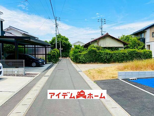 前面道路 平日・土日問わずご案内致します!お気軽にお問合わせ下さい♪