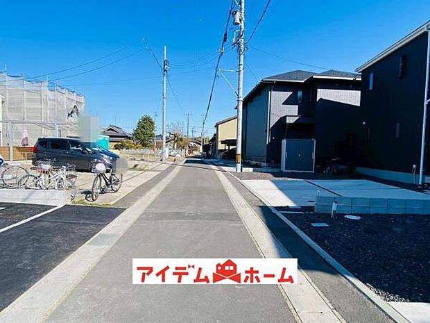 前面道路 平日・土日問わずご案内致します！お気軽にお問合わせ下さい♪ 