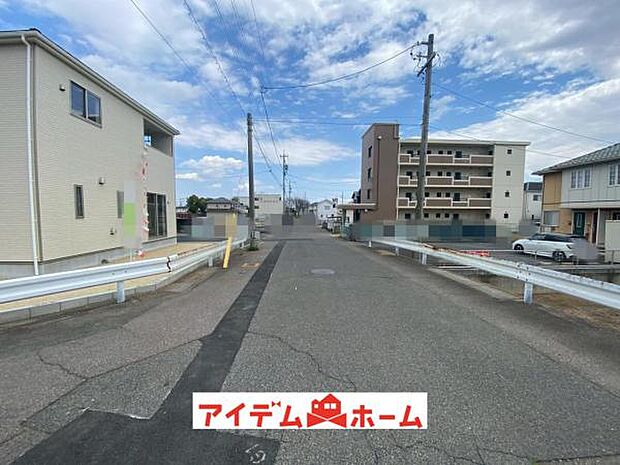 前面道路 平日・土日問わずご案内致します！お気軽にお問合わせ下さい♪ 