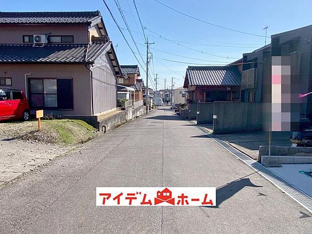 前面道路 平日・土日問わずご案内致します!お気軽にお問合わせ下さい♪