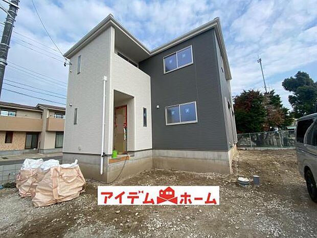 1号棟　外観写真 平日・土日問わずご案内致しますお気軽にお問合わせ下さい♪ 