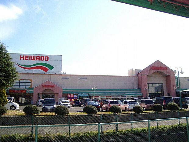 平和堂 江南店（400m）