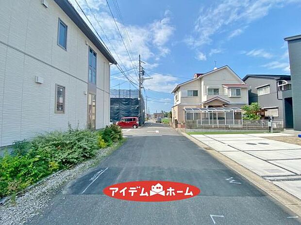 前面道路 平日・土日問わずご案内致しますお気軽にお問合わせ下さい♪ 