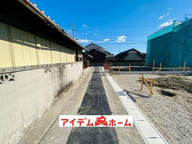 前面道路 平日・土日問わずご案内致しますお気軽にお問合わせ下さい♪ 