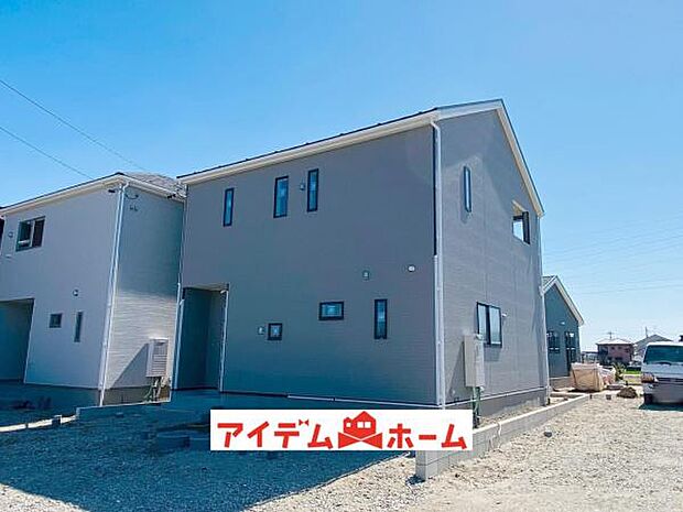 2号棟 外観写真 平日・土日問わずご案内致します!お気軽にお問合わせ下さい♪