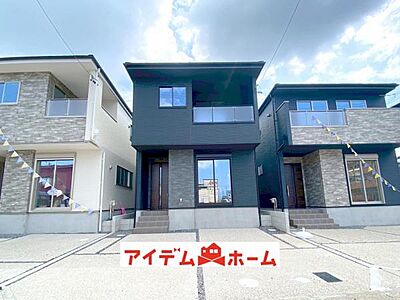 外観:2号棟 外観写真 平日・土日問わずご案内致します!お気軽にお問合わせ下さい♪ 外観:2号棟 外観写真 平日・土日問わずご案内致します!お気軽にお問合わせ下さい♪