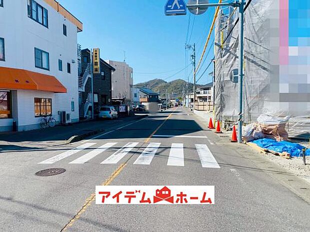 前面道路 平日・土日問わずご案内致します!お気軽にお問合わせ下さい♪