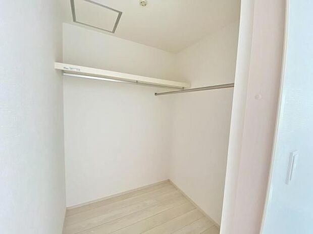 2号棟 休日、平日問わずお気軽にお問合せくださいませ。