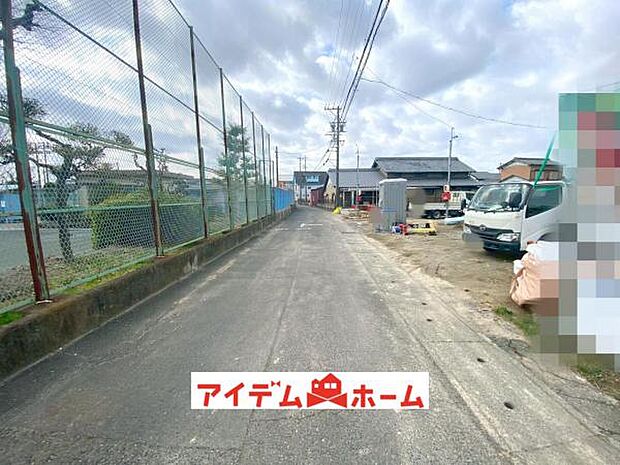 前面道路 平日・土日問わずご案内致します!お気軽にお問合わせ下さい♪