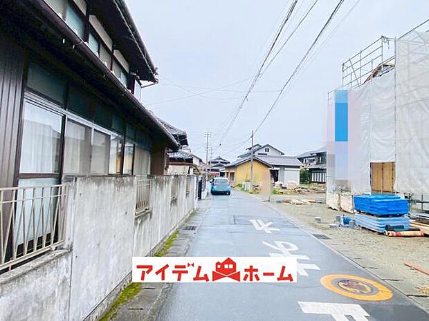前面道路 平日・土日問わずご案内致します!お気軽にお問合わせ下さい♪