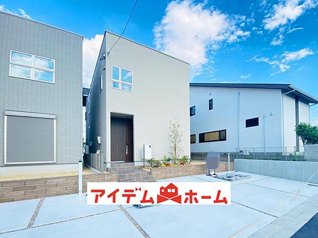 2号棟　外観写真 平日・土日問わずご案内致します！お気軽にお問合わせ下さい♪ 