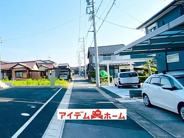 前面道路 平日・土日問わずご案内致します!お気軽にお問合わせ下さい♪