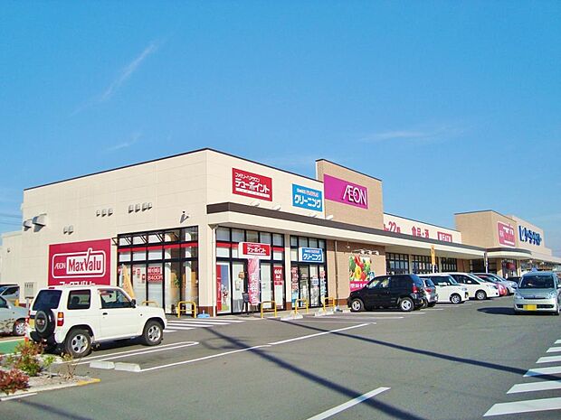 マックスバリュ木曽川店(1349m)