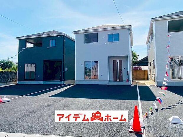 2号棟 外観写真 平日・土日問わずご案内致します!お気軽にお問合わせ下さい♪