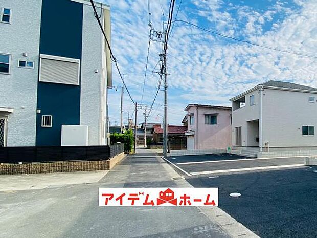 前面道路 平日・土日問わずご案内致します!お気軽にお問合わせ下さい♪