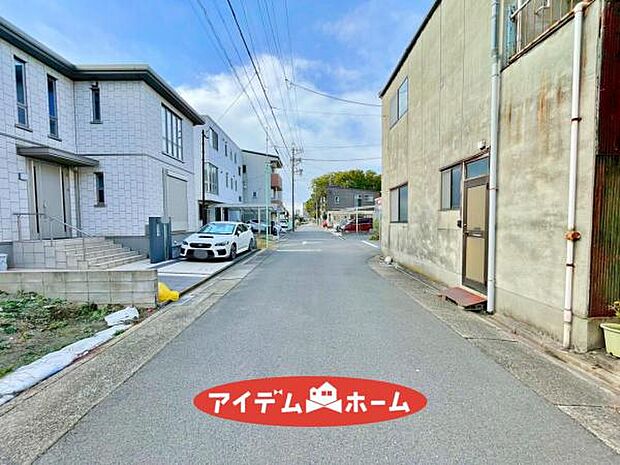 前面道路 平日・土日問わずご案内致します!お気軽にお問合わせ下さい♪