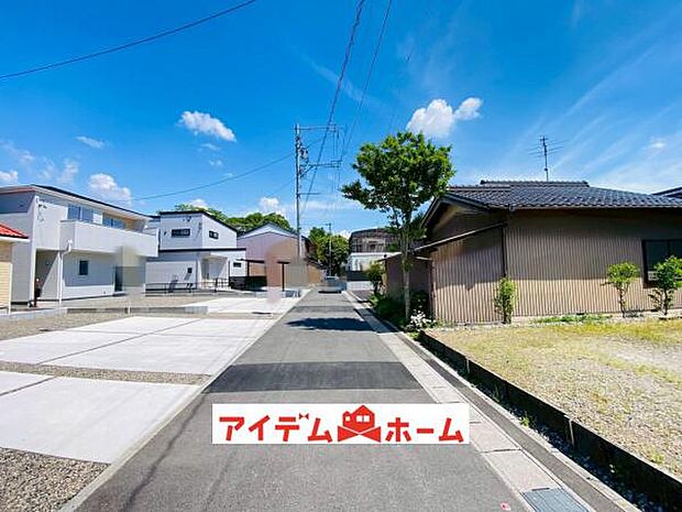 前面道路 平日・土日問わずご案内致します!お気軽にお問合わせ下さい♪
