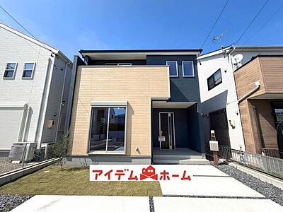 外観:2号棟 外観写真 平日・土日問わずご案内致します!お気軽にお問合わせ下さい♪ 外観:2号棟 外観写真 平日・土日問わずご案内致します!お気軽にお問合わせ下さい♪