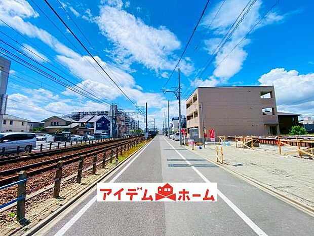 前面道路 平日・土日問わずご案内致します!お気軽にお問合わせ下さい♪